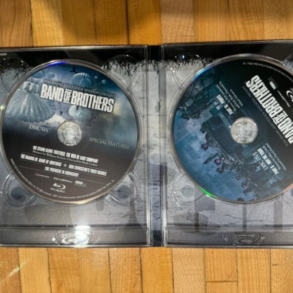 Band of Brothers Metal Box Set DVD - Picture 5 of 5